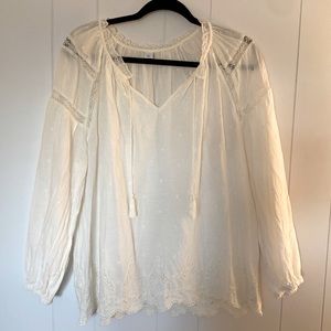 Old Navy Cream Lace Peasant Blouse